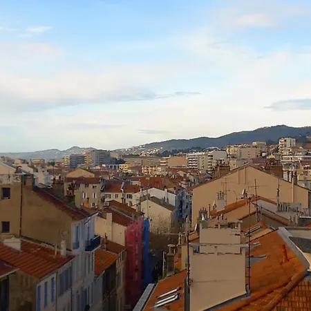 Le République 2
